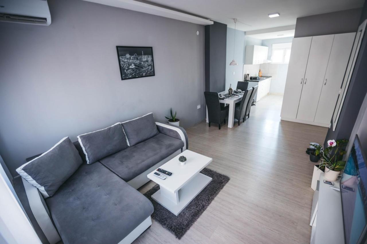 King Exclusive Suites Ni Exterior foto